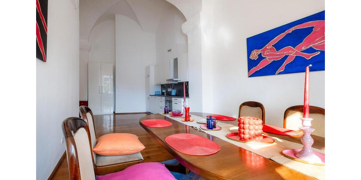 Elegante Altbauwohnung 3 zimmer