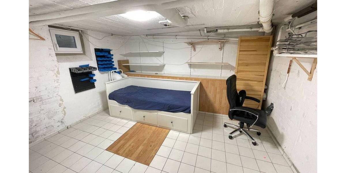 Reihenmittelhaus Hamburg Farmsen-Berne - 3 Zimmer, 105 m&sup2;, 1.650&euro; | Angebot:26798854