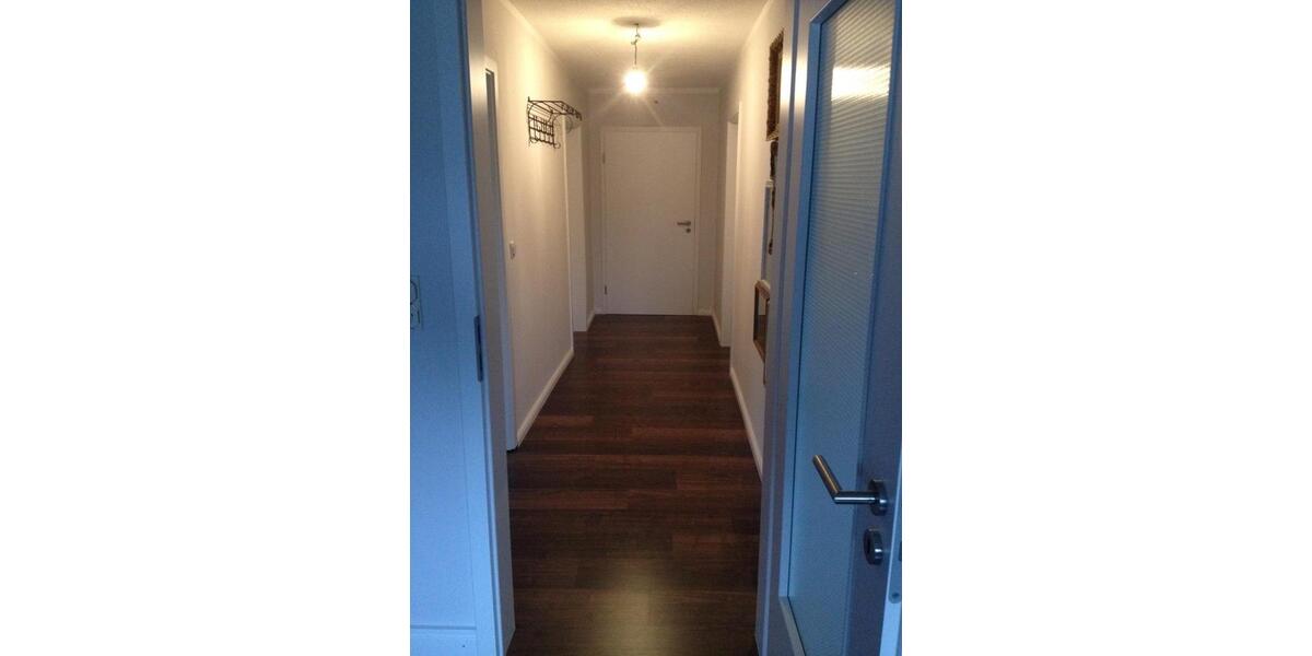 Dachgeschoßwohnung Gummersbach Berstig Süd - 3 Zimmer, 90 m&sup2;, 680&euro; | Angebot:26650118