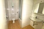 1-Zimmer-Wohnung mit Aufzug und neuem Duschbad direkt an der Oper zimmer