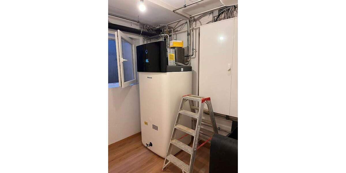 Schöne Doppelhaushälfte 5 zimmer