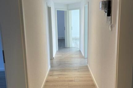 Wohnung Hameln Kernstadt - 4 Zimmer, 78 m&sup2;, 649&euro; | Angebot:25636361