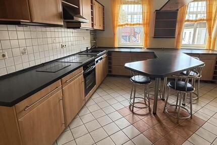 Wohnung Sonneberg - 1 Zimmer, 83 m&sup2;, 585&euro; | Angebot:27635000