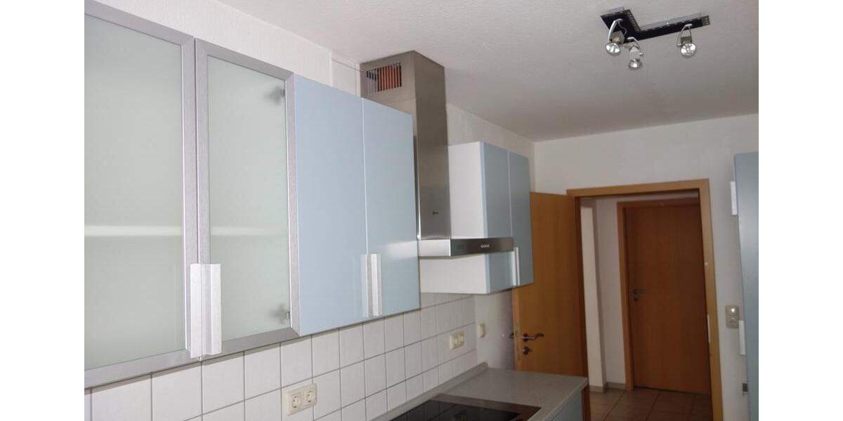 Dachgeschoßwohnung Bremervörde - 3 Zimmer, 99 m&sup2;, 700&euro; | Angebot:26612166