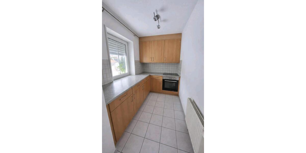 Etagenwohnung Eschenbach in der Oberpfalz - 1 Zimmer, 45 m&sup2;, 390&euro; | Angebot:24770100