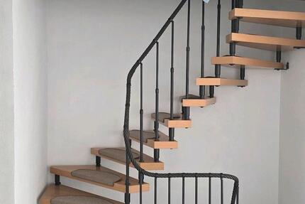 Ein grosszügiges Reihenhaus zu vermieten 8 zimmer