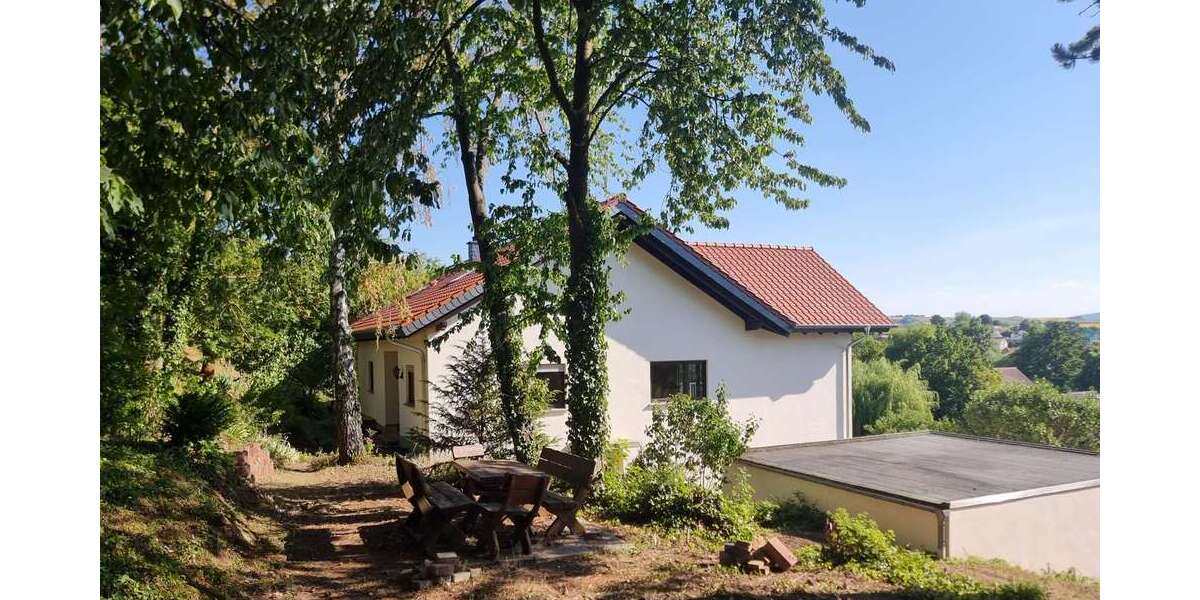 Haus zum Mieten in Alzey-Weinheim 1.660 € 175 m² 6 zimmer