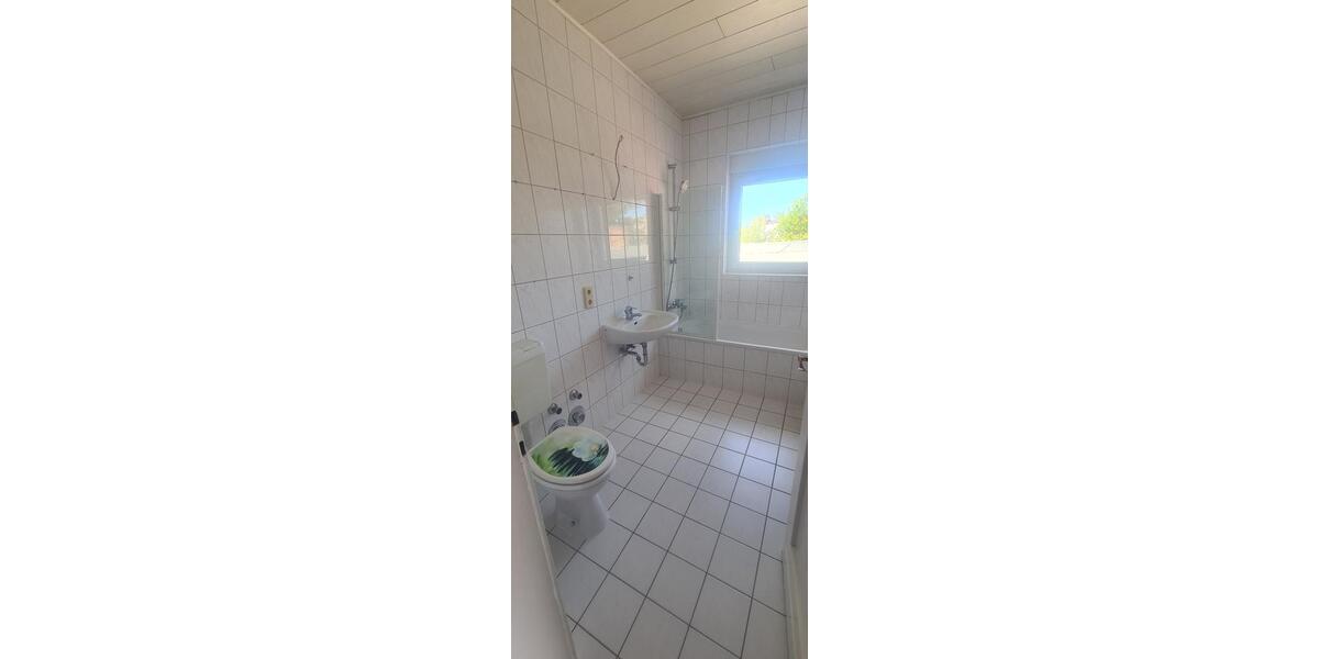 Etagenwohnung Finsterwalde - 3 Zimmer, 69 m&sup2;, 528&euro; | Angebot:26564742