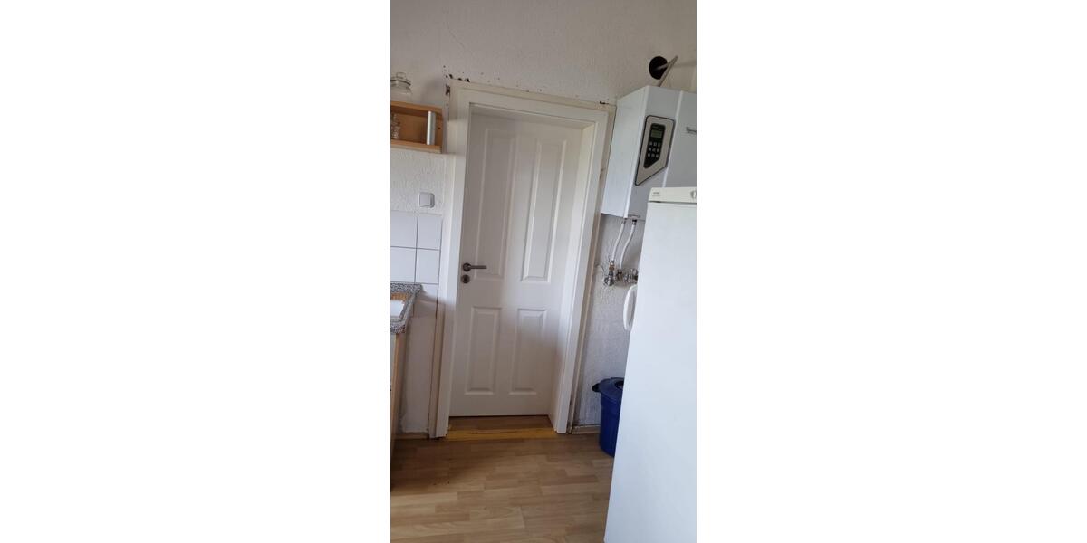 Etagenwohnung Ludwigshafen am Rhein Mundenheim - 3 Zimmer, 100 m&sup2;, 1.000&euro; | Angebot:26237380