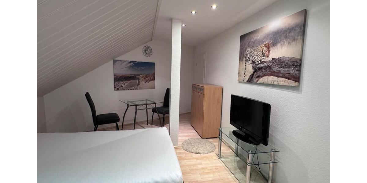 Wohnen auf Zeit Oberhausen Biefang - 1 Zimmer, 15 m&sup2;, 40&euro; | Angebot:26017306