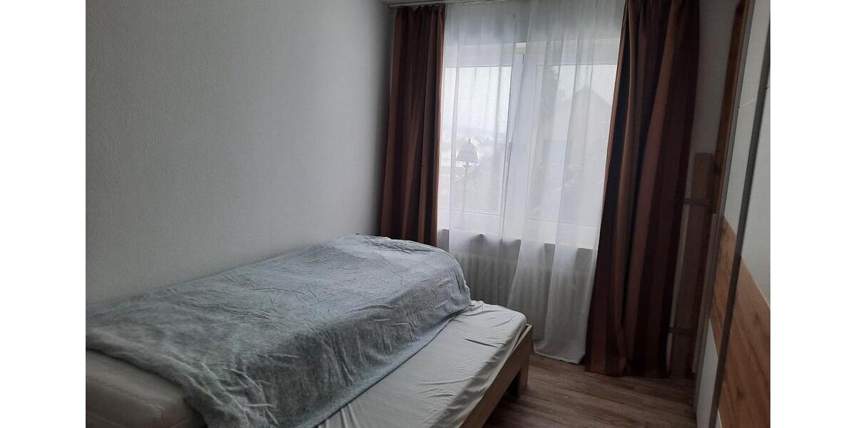 Schöne 4 Zimmerwohnung mit Balkon 4 zimmer