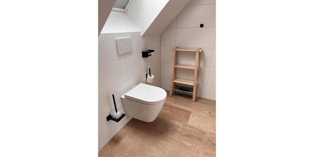 Wohnen auf Zeit Oerlinghausen - 2 Zimmer, 65 m&sup2;, 1.500&euro; | Angebot:25272606