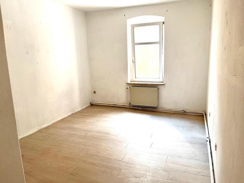 ++ einziehen & wohlfühlen - charmante 4-Raum Wohnung - Tageslichtbad mit Dusche & Wanne ++