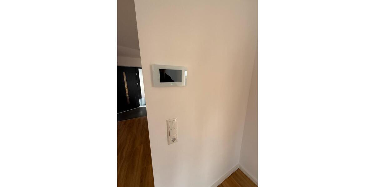 Etagenwohnung Felsberg - 3 Zimmer, 108 m&sup2;, 1.190&euro; | Angebot:25026376