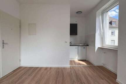Wohnung Kaiserslautern Betzenberg - 1 Zimmer, 16 m&sup2;, 380&euro; | Angebot:27270366