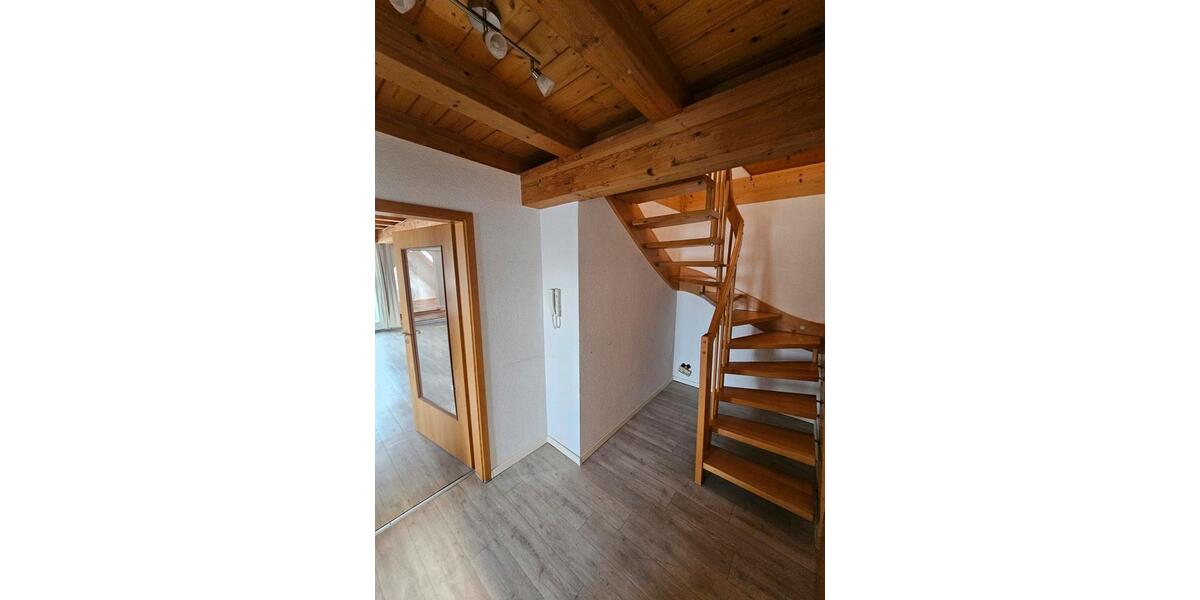 Etagenwohnung Teningen - 3.5 Zimmer, 108 m&sup2;, 1.450&euro; | Angebot:25832245