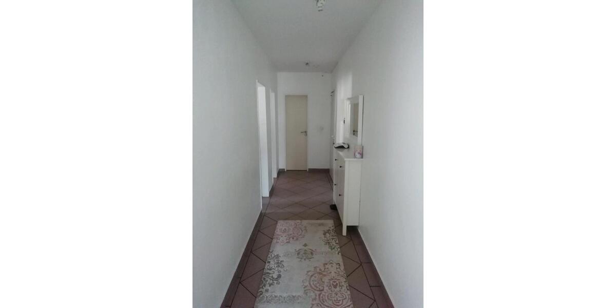 Etagenwohnung Duisburg Duisburg-Mitte - 3 Zimmer, 101 m&sup2;, 1.050&euro; | Angebot:26020325