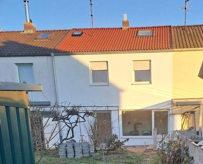 Reihenmittelhaus Nürnberg / Eibach Röthenbach b Schweinau - 4 Zimmer, 82 m&sup2;, 1.500&euro; | Angebot:25567869