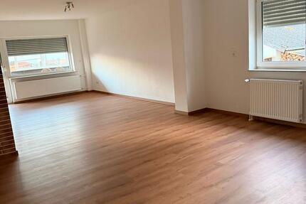 Einziehen ohne Renovierungsbedarf: Wohnung mit großem Wohnbereich 1 zimmer