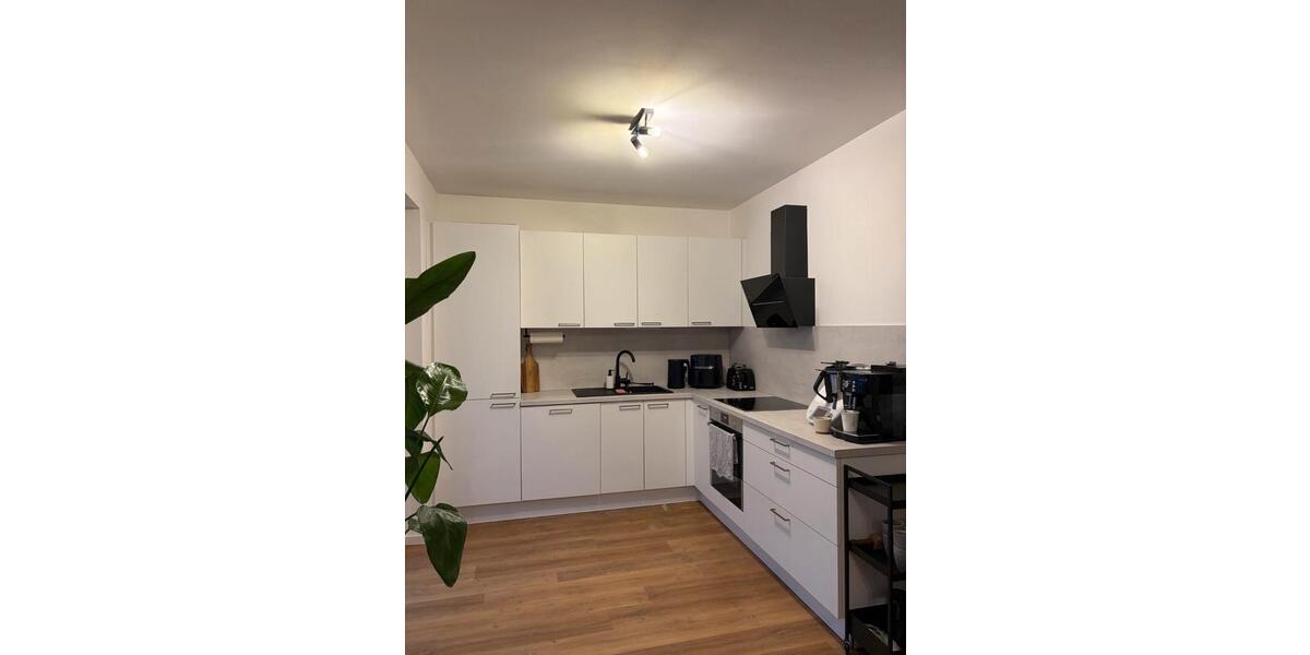 Etagenwohnung Blomberg - 2 Zimmer, 63 m&sup2;, 365&euro; | Angebot:25017084
