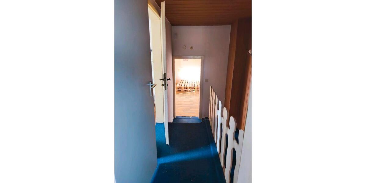 Etagenwohnung Nienburg (Weser) - 4 Zimmer, 90 m&sup2;, 1.000&euro; | Angebot:25418741