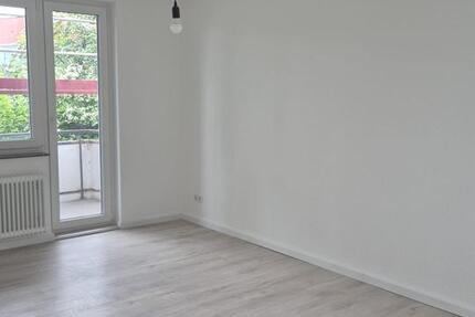 Wohnung Eschwege - 3 Zimmer, 67 m&sup2;, 480&euro; | Angebot:26676764
