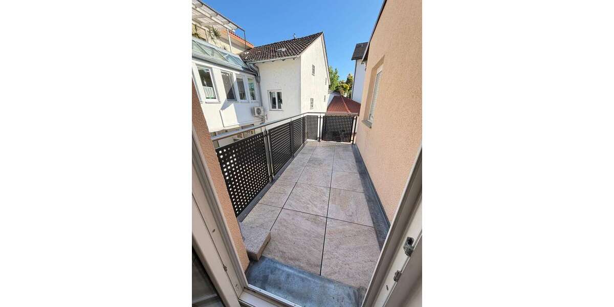 Etagenwohnung Freigericht - 4 Zimmer, 120 m&sup2;, 1.080&euro; | Angebot:27161595