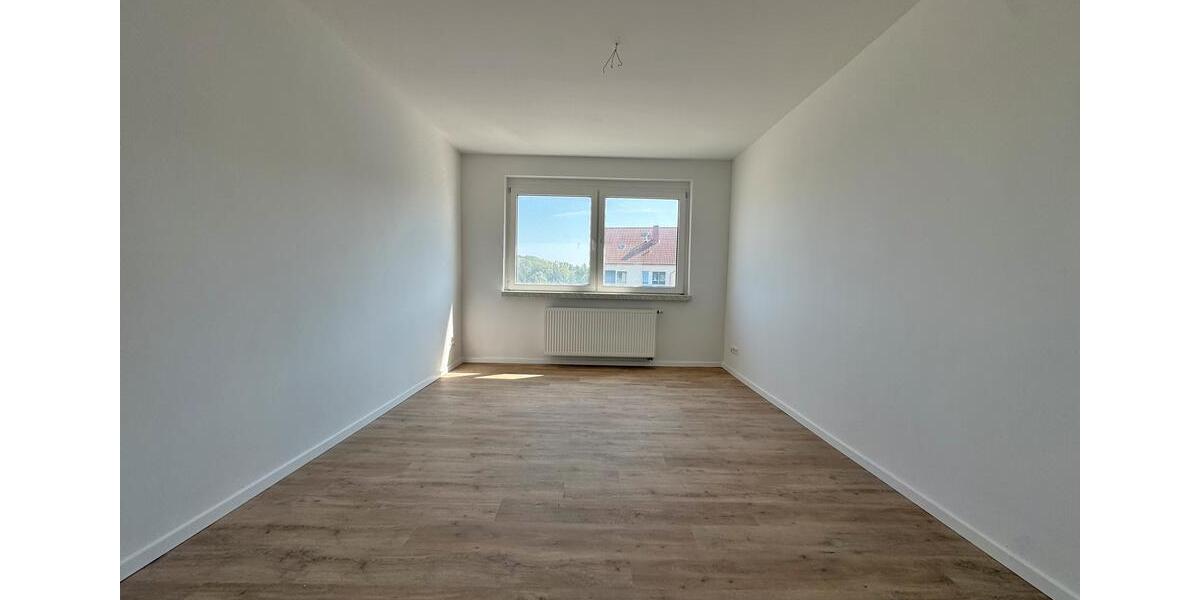 Ihr neues IMMOBILIEN QUARTIER: Erstbezug nach Sanierung! 3 Zimmer Wohnung in Feldrandlage 3 zimmer