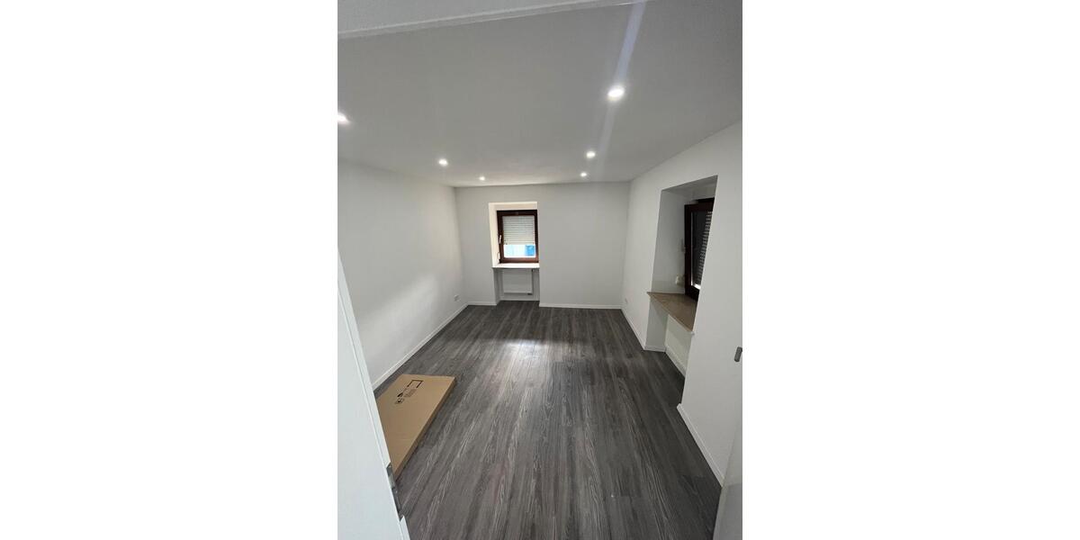 Erdgeschoßwohnung Kirchardt - 2 Zimmer, 65 m&sup2;, 900&euro; | Angebot:25328105