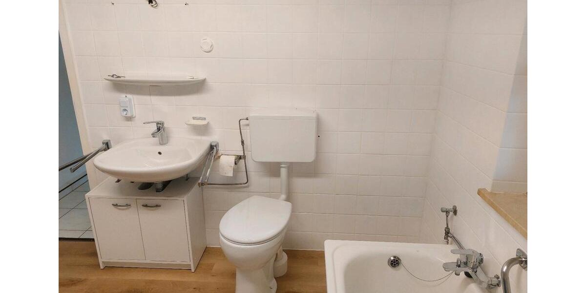 Klosterlechfeld 2 Zimmer Küche Bad Wintergarten zimmer