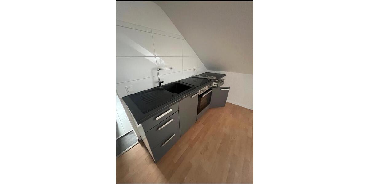 Dachgeschoßwohnung Herzogenrath - 1 Zimmer, 40 m&sup2;, 550&euro; | Angebot:25907481