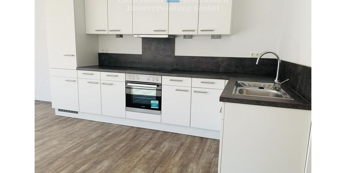 Erdgeschoßwohnung Buxtehude - 3 Zimmer, 122 m&sup2;, 1.100&euro; | Angebot:25646557