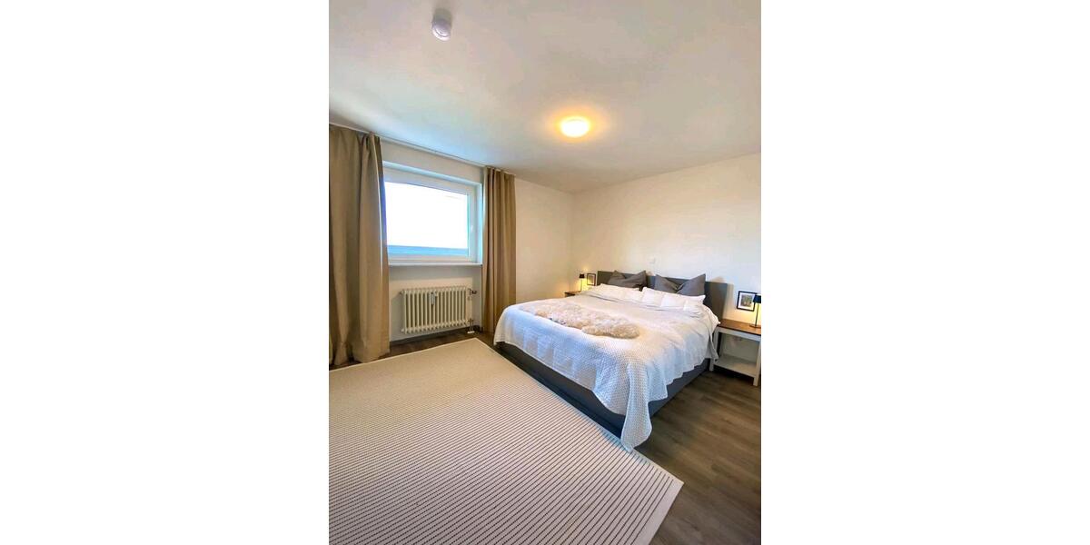 Etagenwohnung Burgoberbach - 4 Zimmer, 104 m&sup2;, 1.500&euro; | Angebot:26445858