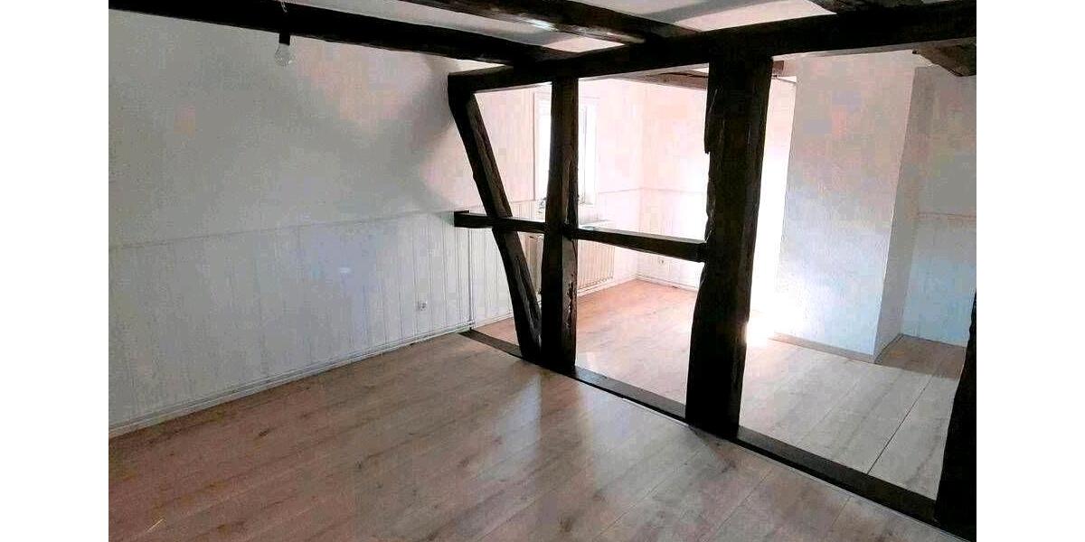 Etagenwohnung Lehre - 3 Zimmer, 111 m&sup2;, 695&euro; | Angebot:26051421