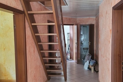 Sehr schöne 2,5 Zi. DG Wohnung zimmer