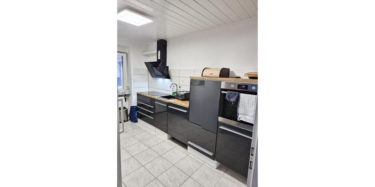 Hochparterre Hattersheim am Main - 3 Zimmer, 85 m&sup2;, 1.250&euro; | Angebot:25052923