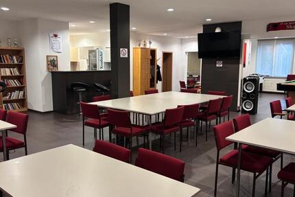 120 m2 Lokal zu vermieten zimmer