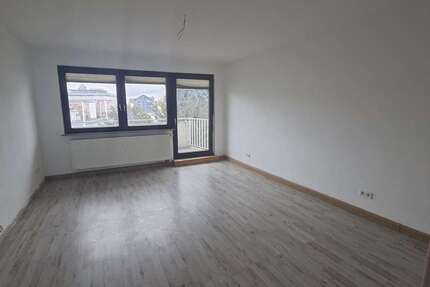 Wohnung Würzburg Heuchelhof - 2 Zimmer, 67 m&sup2;, 850&euro; | Angebot:26308045