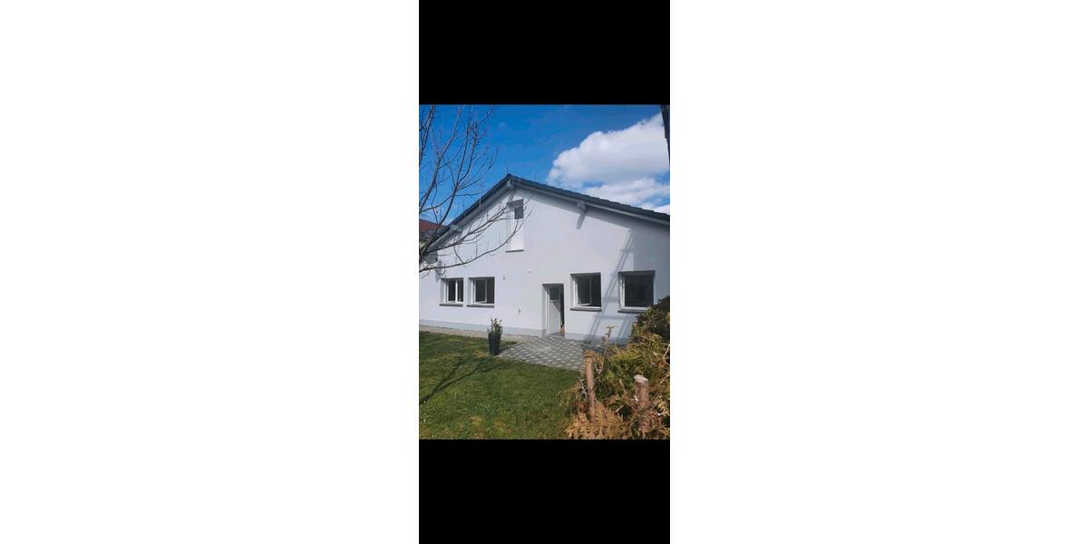 Etagenwohnung Bad Schussenried - 1 Zimmer, 65 m&sup2;, 850&euro; | Angebot:26702485