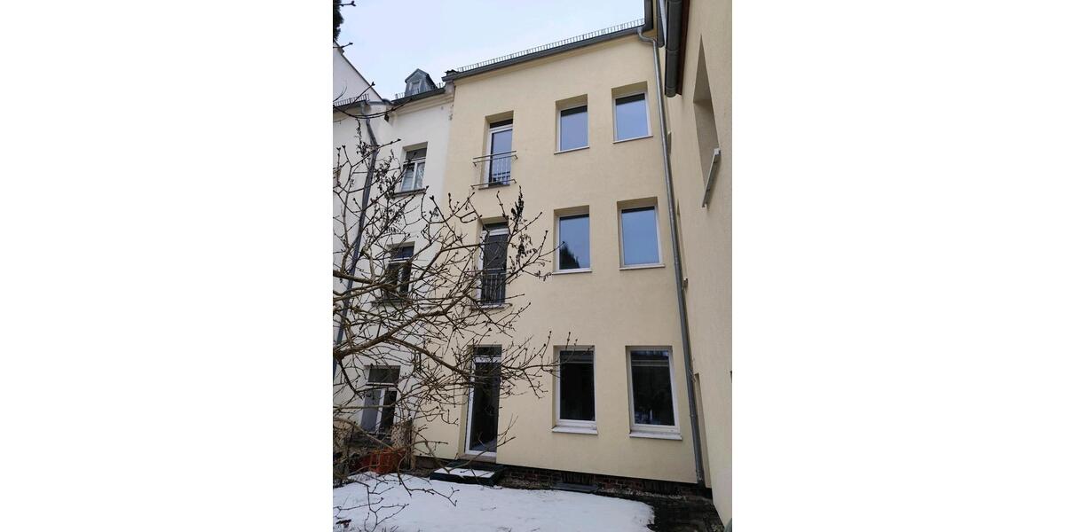 Etagenwohnung Glauchau - 2 Zimmer, 72 m&sup2;, 395&euro; | Angebot:26407546