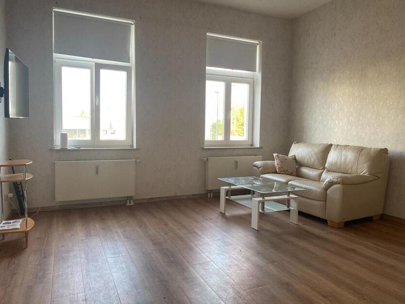2-Zimmerwohnung mit TV, Internet, Küche, DuscheWC, SchlafZimmer, WohnZimmer und Waschmaschine