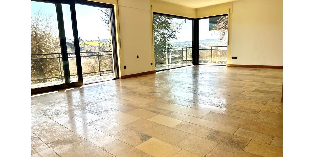 Terrassenwohnung Gerolstein - 2 Zimmer, 127 m&sup2;, 990&euro; | Angebot:26676349