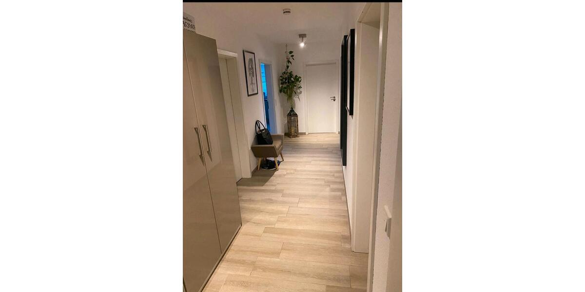 3 ZKB BALKON, AUFZUG, RUHIG UND ZENTRUMSNAH, energiefreundlich 3.5 zimmer