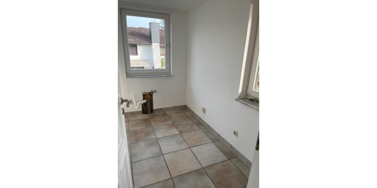 Etagenwohnung Seevetal Hagolt - 3 Zimmer, 87 m&sup2;, 1.100&euro; | Angebot:24933802