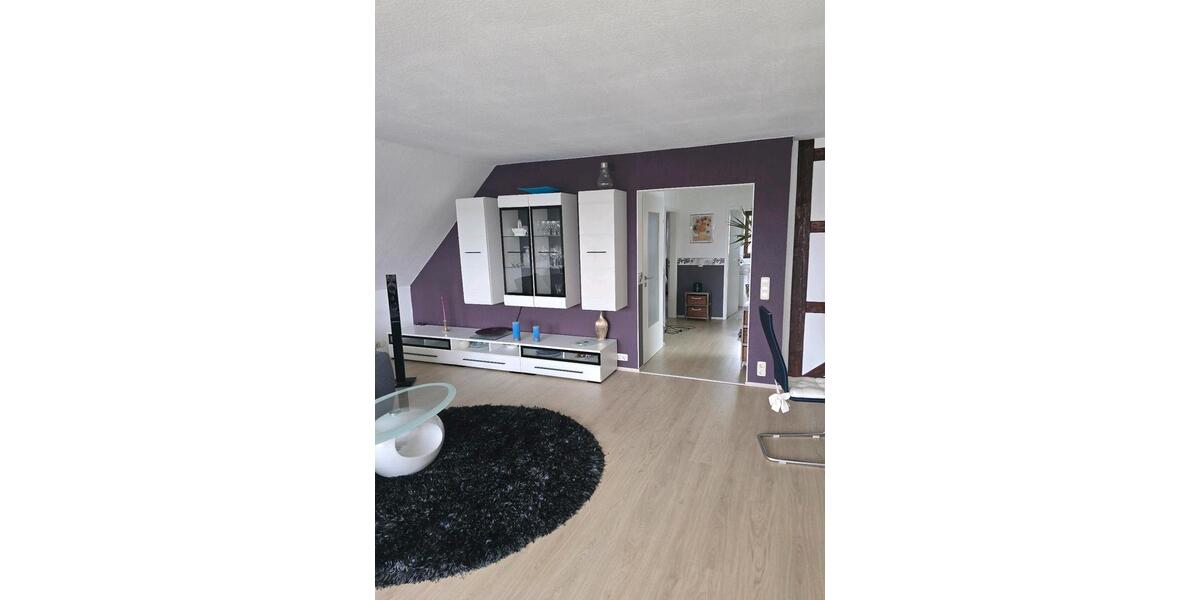 Dachgeschoßwohnung Bremerhaven Lehe - 2 Zimmer, 104 m&sup2;, 720&euro; | Angebot:26620955