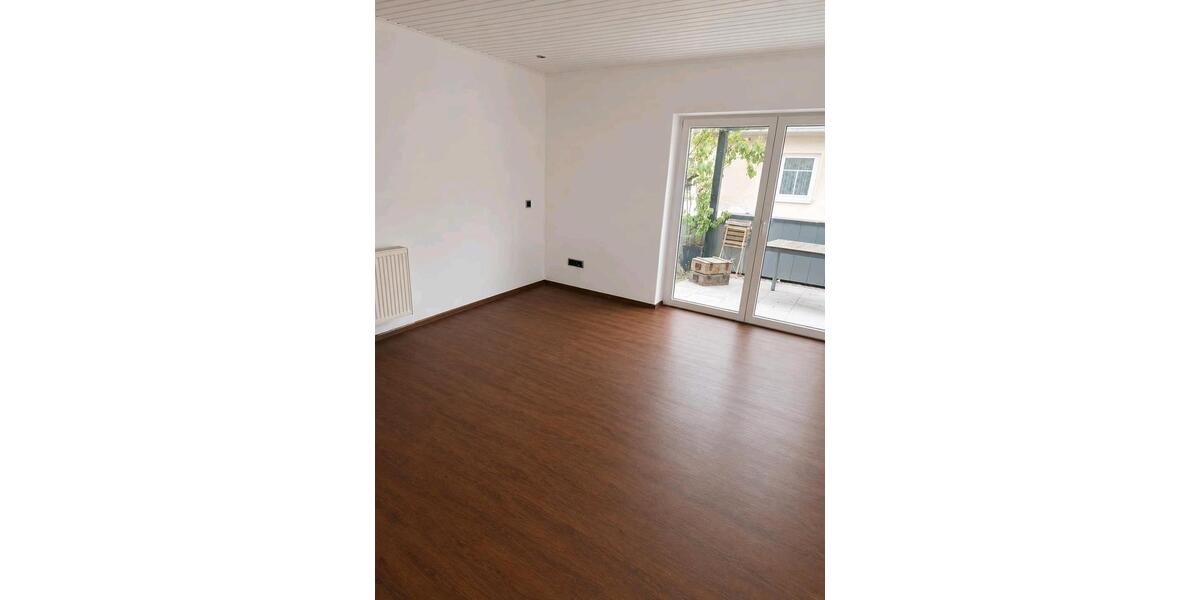 Etagenwohnung Maßbach - 3 Zimmer, 90 m&sup2;, 650&euro; | Angebot:26706067