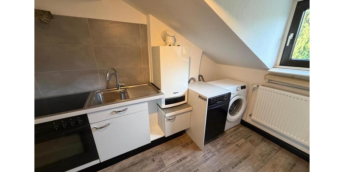Dachgeschoßwohnung Aachen Aachen-Mitte - 1 Zimmer, 1 m&sup2;, 395&euro; | Angebot:24803276