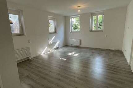 Wohnung Esslingen - 3 Zimmer, 74 m&sup2;, 925&euro; | Angebot:26563655