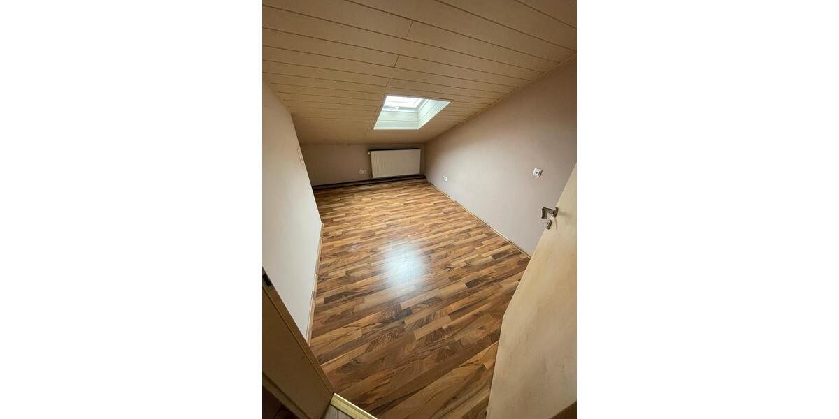 Reihenhaus Rehlingen-Siersburg Siersburg - 5 Zimmer, 170 m&sup2;, 950&euro; | Angebot:25567615