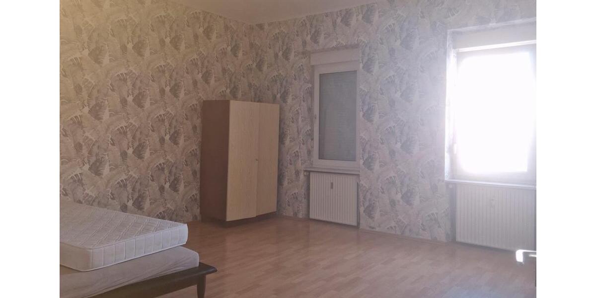 Etagenwohnung Völklingen - 5 Zimmer, 120 m&sup2;, 800&euro; | Angebot:26563339